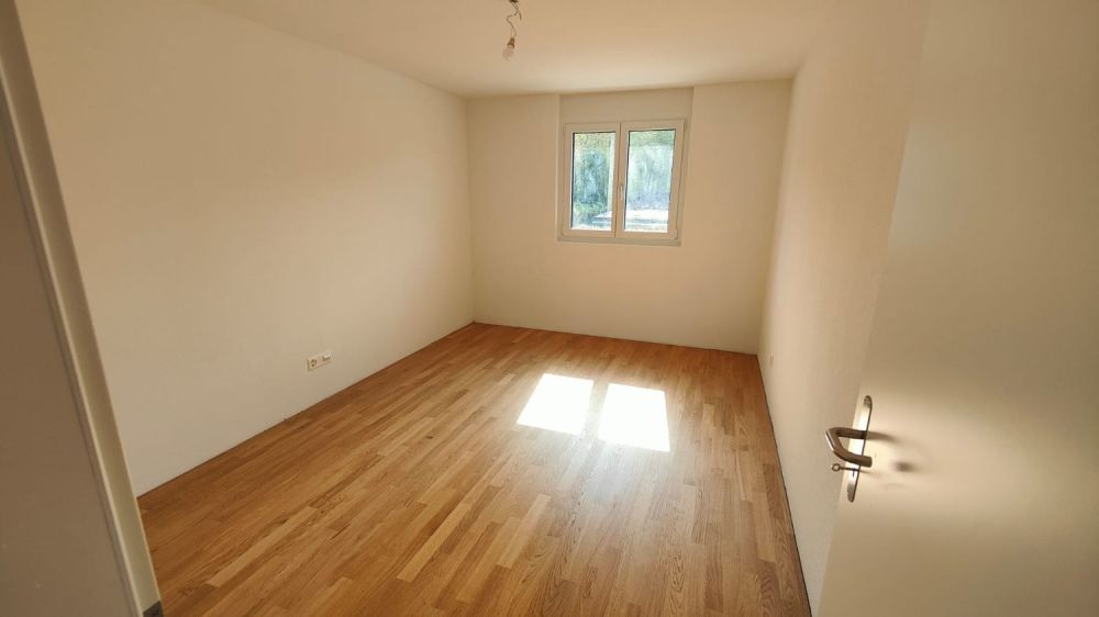 Erstvermietung: 4.5-Zimmerwohnung 120m2 EG und OG (ab 01.05.2026) - Bild 5