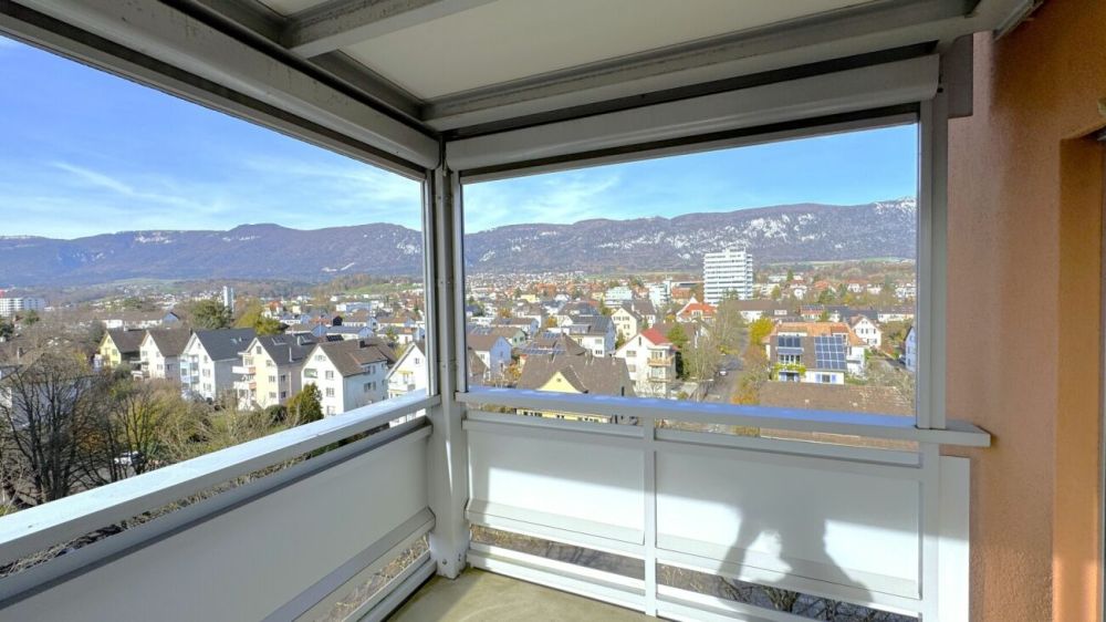 ERSTBEZUG 3.5-Zimmer-Wohnung - totalsaniert - 2 Balkone - ruhige Lage in Solothurn - Bild 12