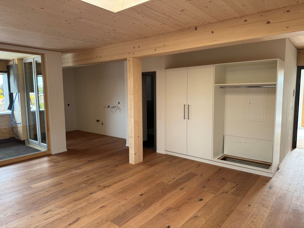 3.5-Zimmer Attikawohnung mit Sommerkühlung zu vermieten - Bild 1