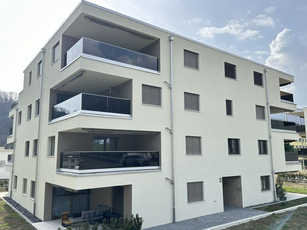 Luxus neu definiert – Attikawohnung mit Grosszügigkeit und Weitblick! - Bild 1