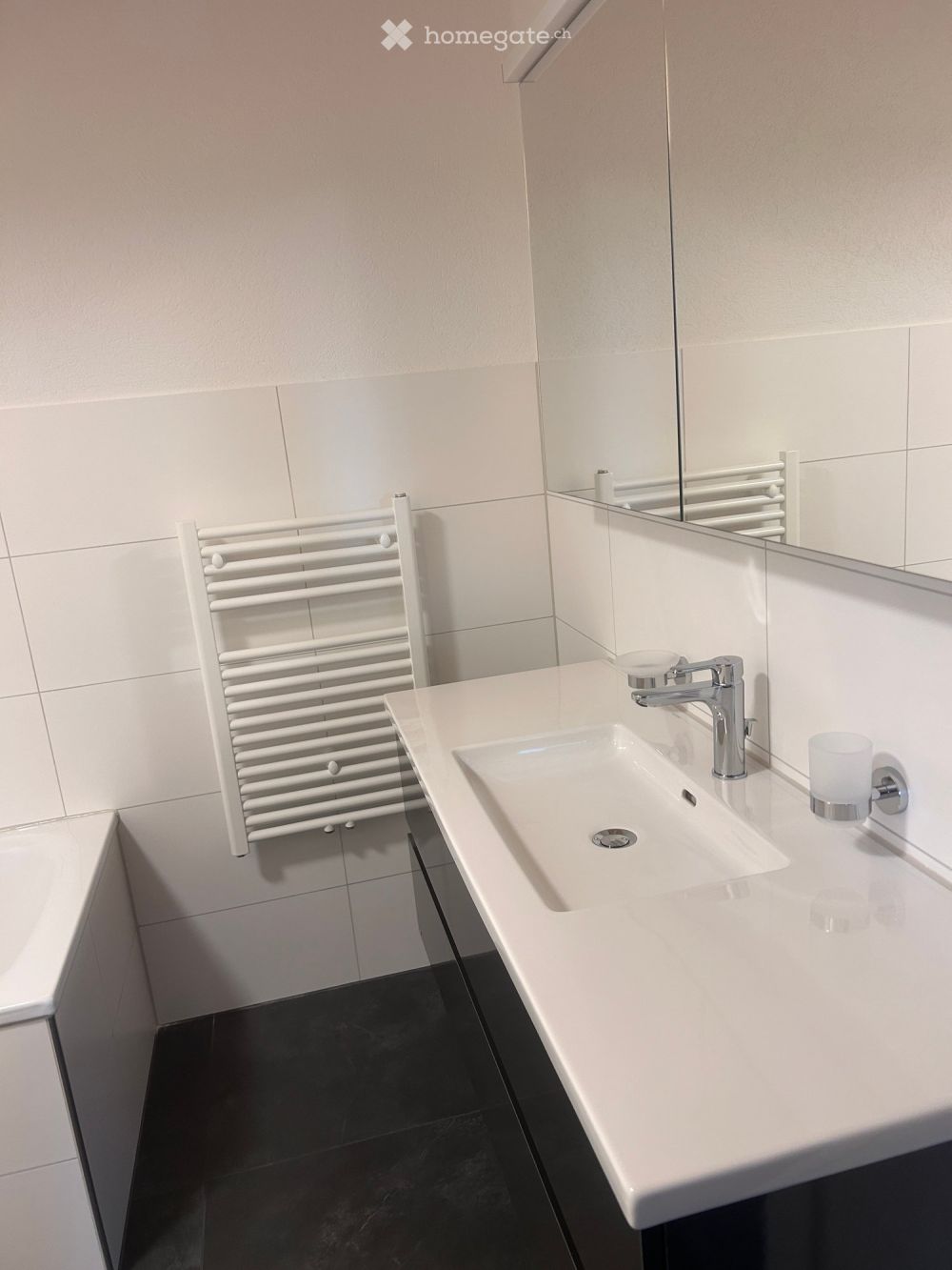 Moderne 5-Zimmer-Wohnung mit Weitsicht in Mühleberg - Bild 10