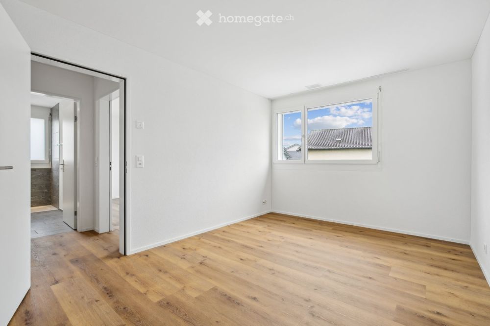 Moderne 3.5-Zimmer-Neubau-Wohnung direkt beim Bahnhof Kapf - Bild 7