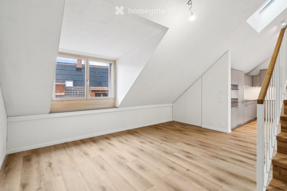 Erstvermietung: Exklusive 3.5-Zi-Dachwohnung mit Galerie & einzigartigem Wohngefühl - Bild 5