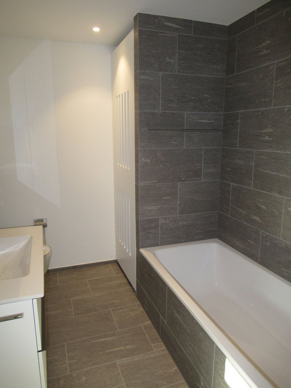 Moderne 4.5-Zimmer-Neubau-Wohnung mit Bergblick in Kaltbrunn - Bild 8