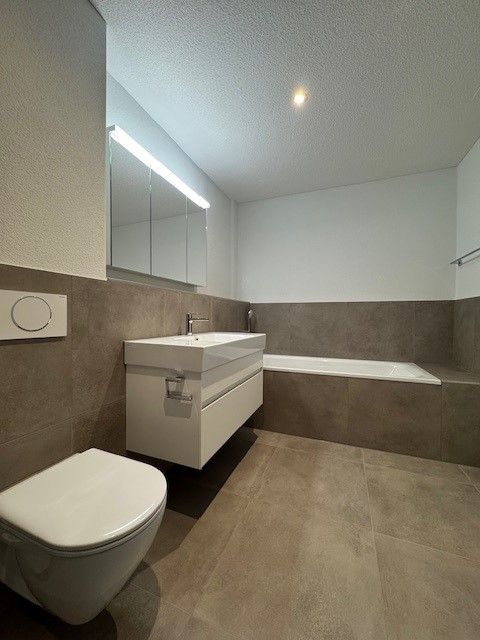 Moderne Wohnung mit Gartensitzplatz! - Bild 6