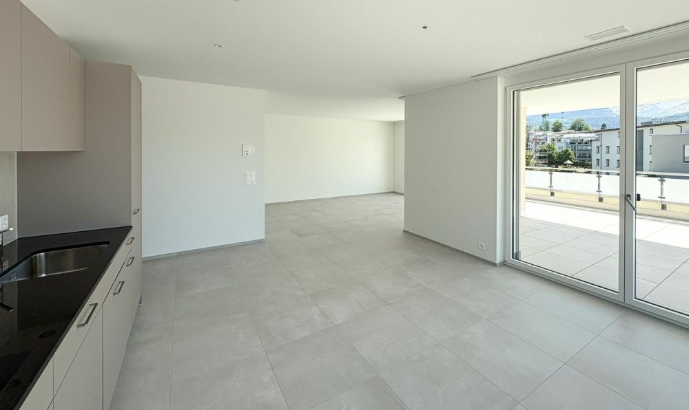 Erstvermietung: 3.5-Zimmer-Attikawohnung mit See- und Bergblick - Bild 2