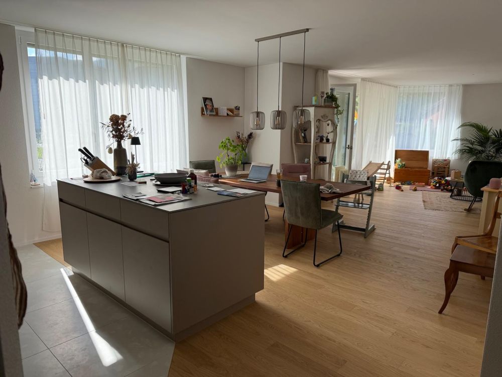 Gemütliche, möblierte Wohnung in Kriens  ruhig und trotzdem zentral! - Bild 1