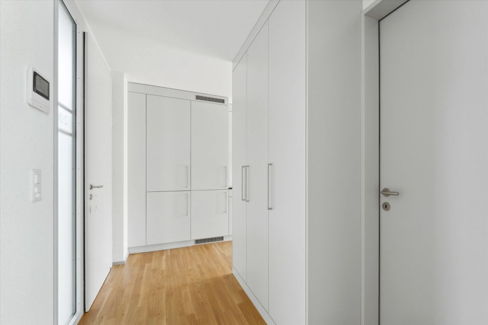 1. Nettomietzins gratis - 2½-Zimmer-Wohnung - Direkt beim Bahnhof! - Korridor