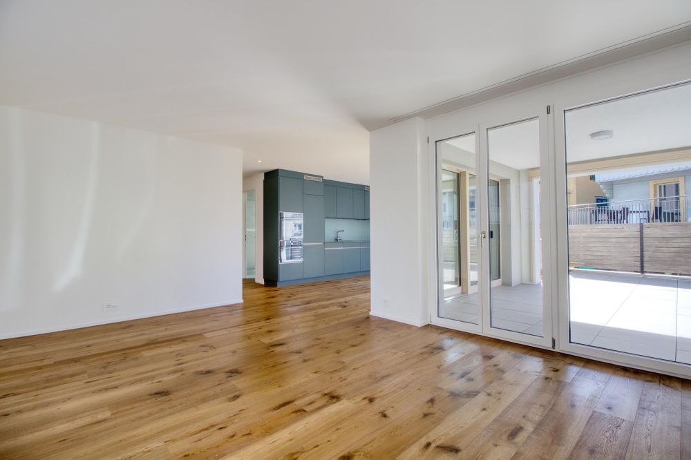 Neubau-Erstvermietung | Moderne 2.5 Zimmerwohnung mit Gartensitzplatz - Bild 3