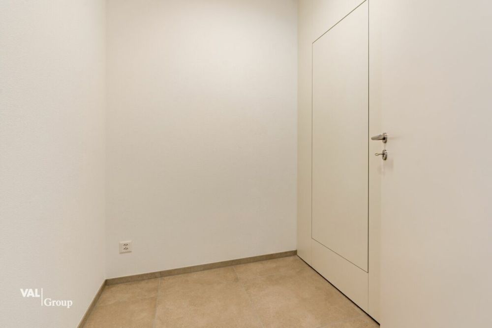 Grossräumige 2.5 Zimmer Wohnung mit grosszügiger Gartenfläche - Bild 10