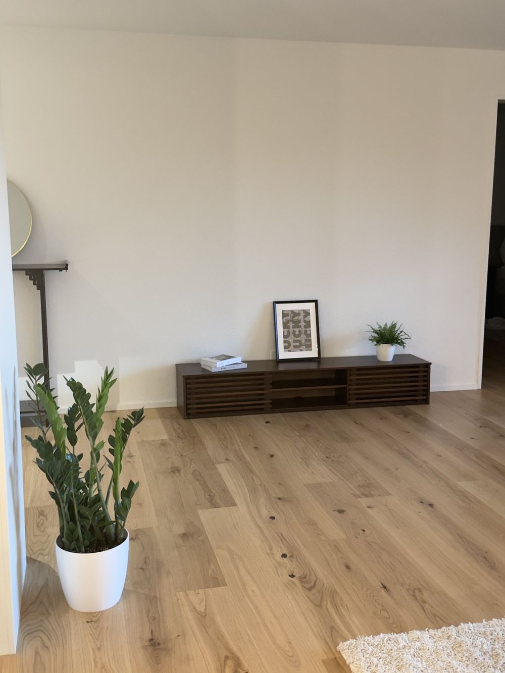 Neue und moderne, möblierte 3.5 Zi Wohnung - Bild 4