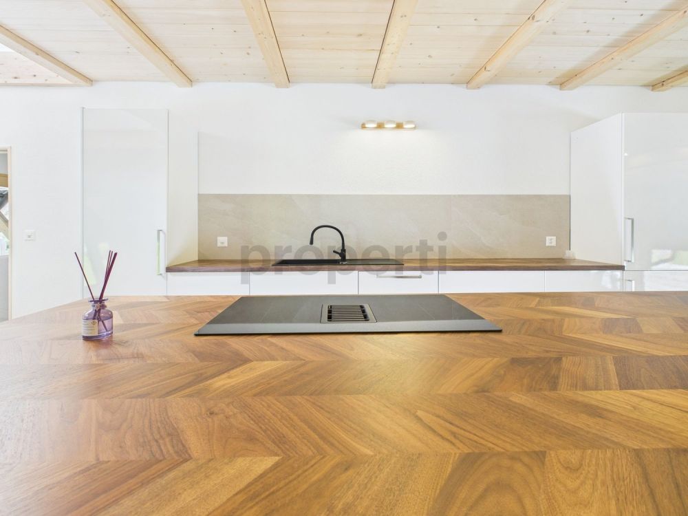 Lichtdurchflutete 2.5-Zimmer-Wohnung mit Galerie in Heimiswil  Erstbezug - Image 4