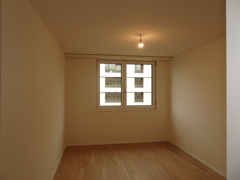 Très beau 4 pièces dans immeuble presque neuf (/!\ conditions HM) - Bild 7