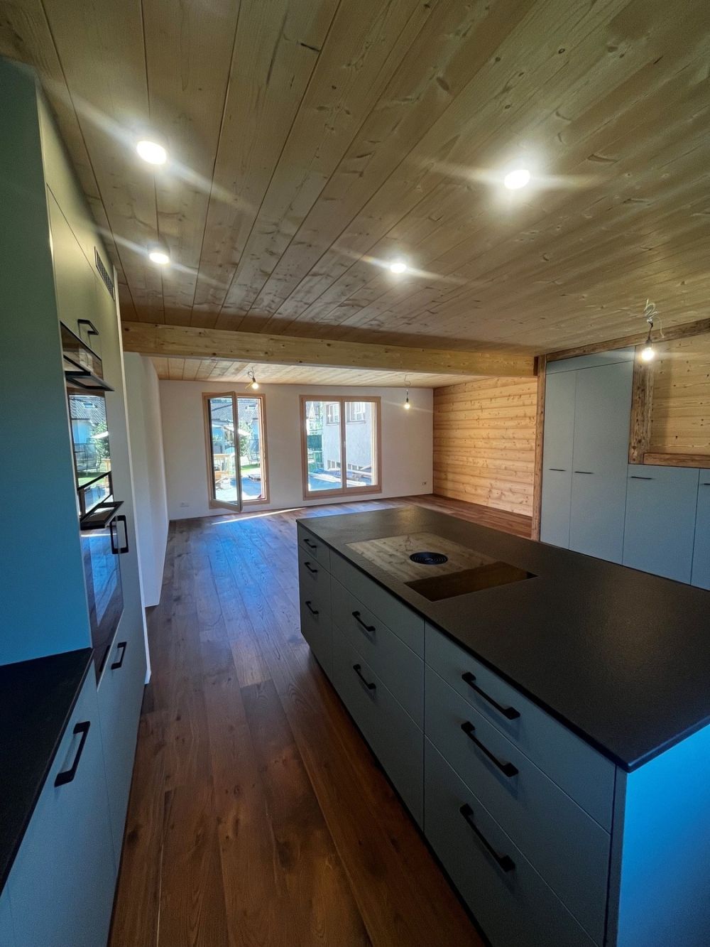Erstvermietung: Moderne 5.5-Zimmer-Maisonettewohnung - Bild 1