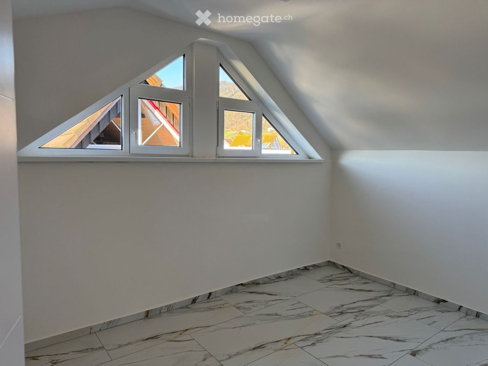 Neue helle 2.5 Wohnung - Bild 4