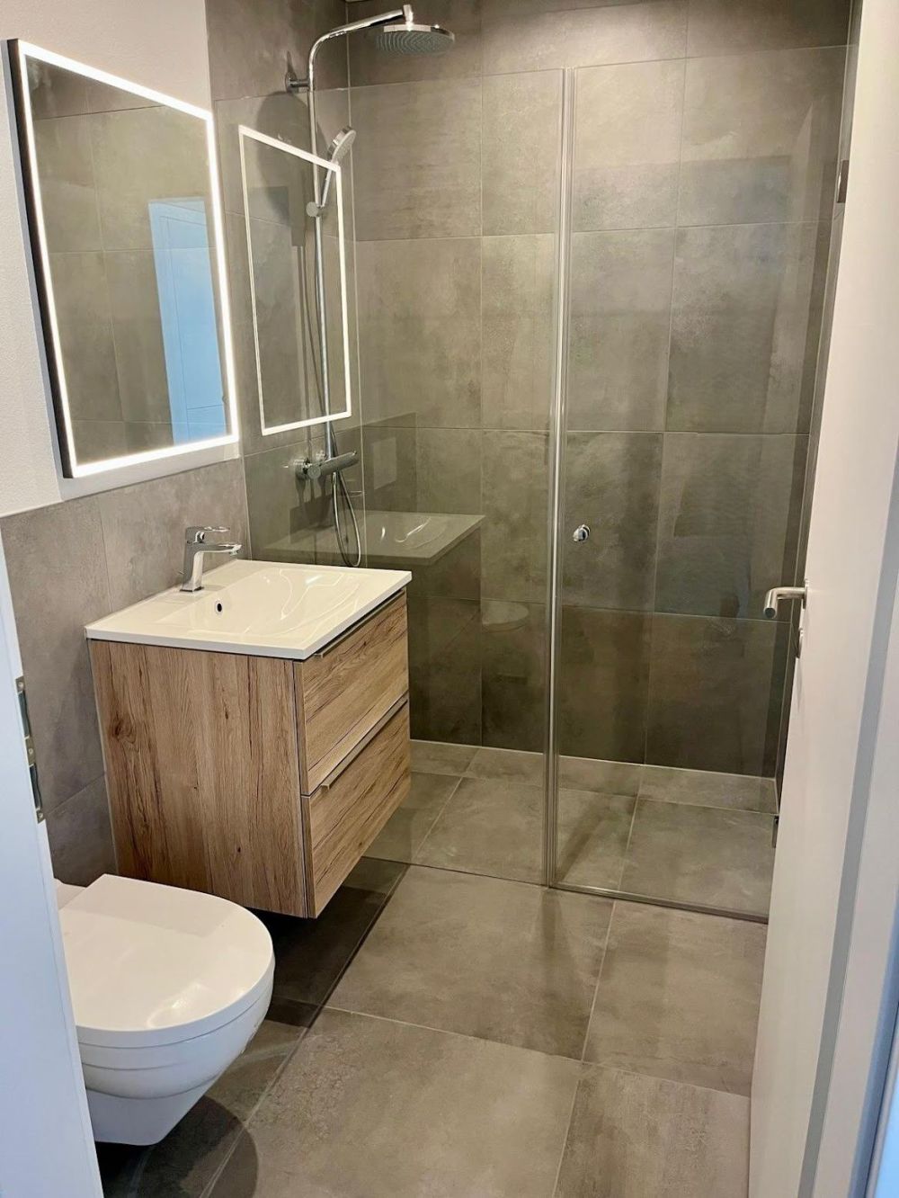 Moderne 4.5-Zimmer-Wohnung mit idealer Anbindung in Rohrbachgraben - Image 8