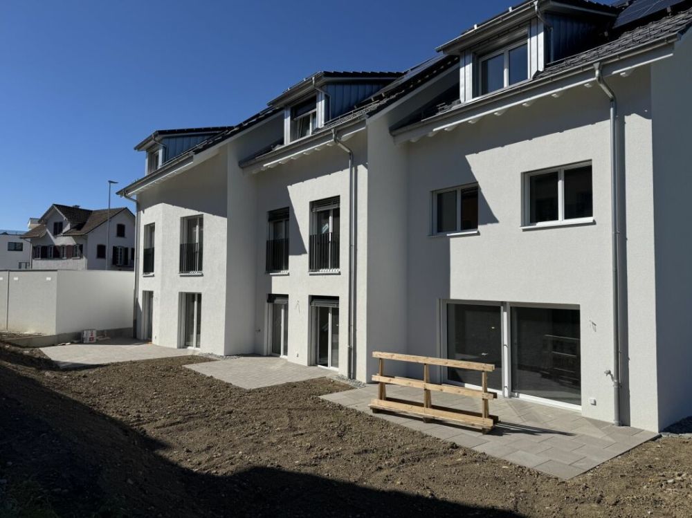 Neu-Modern-Bezugsbereit - Bild 3