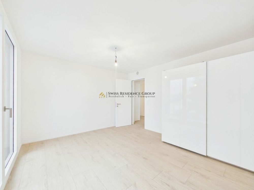 Renovierte Wohnung mit beneidenswerter Aussicht - Bild 3