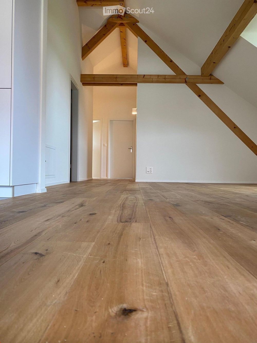 Moderne 4.5-Zimmer-Dachwohnung mit Balkon in Jegenstorf – ab September 2026 verfügbar - Bild 11