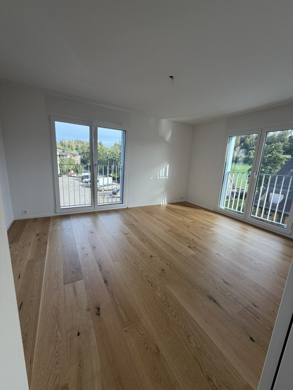 Moderne 3.5-Zimmer mit Balkon & Top-Ausstattung in Nürensdorf Inkl. NB - Bild 5