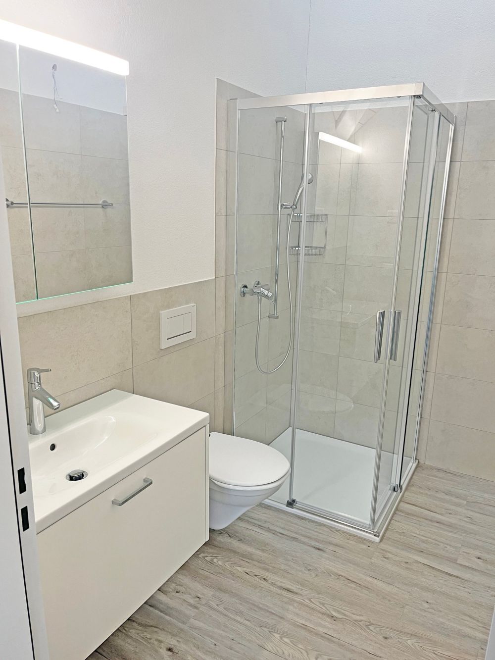 Neubau in Dällikon: Zeitgemässe Architektur trifft auf ländlichen Charme - Bild 7