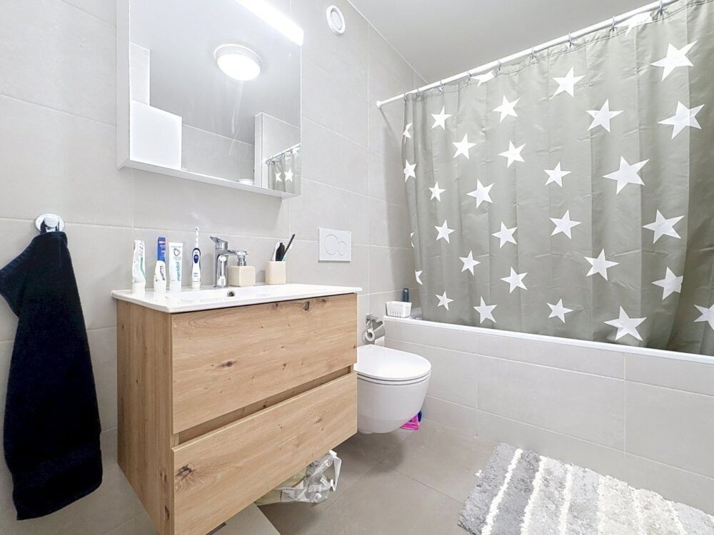 Bel appartement de 3.5 pces au 2ème étage - Bild 7