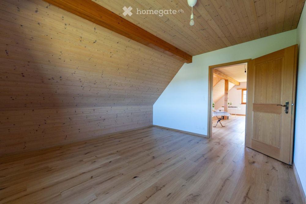 Charmante 3.5-Zimmer-Dachwohnung  – Humlikon, Im Riet 16 - Bild 10