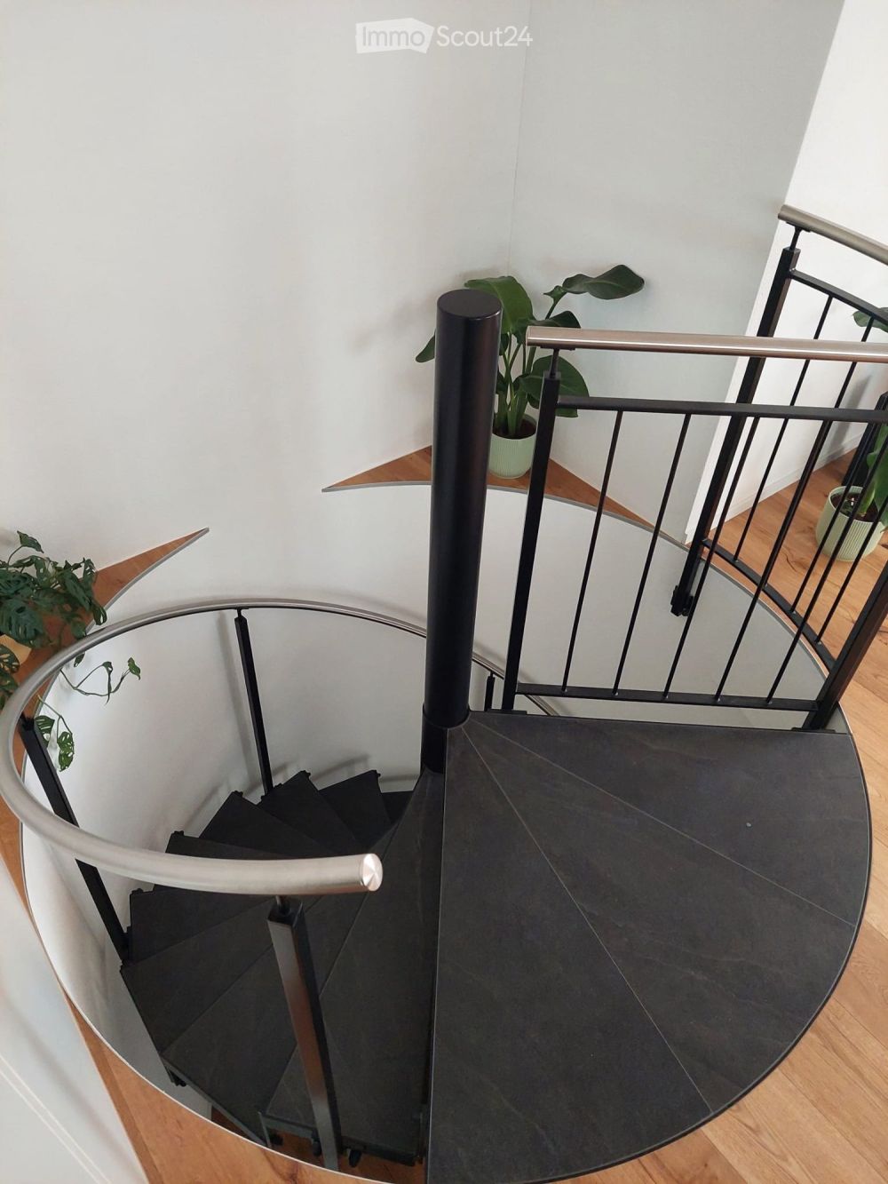 Moderne 3.5-Zimmer Maisonettewohnung - Bild 7