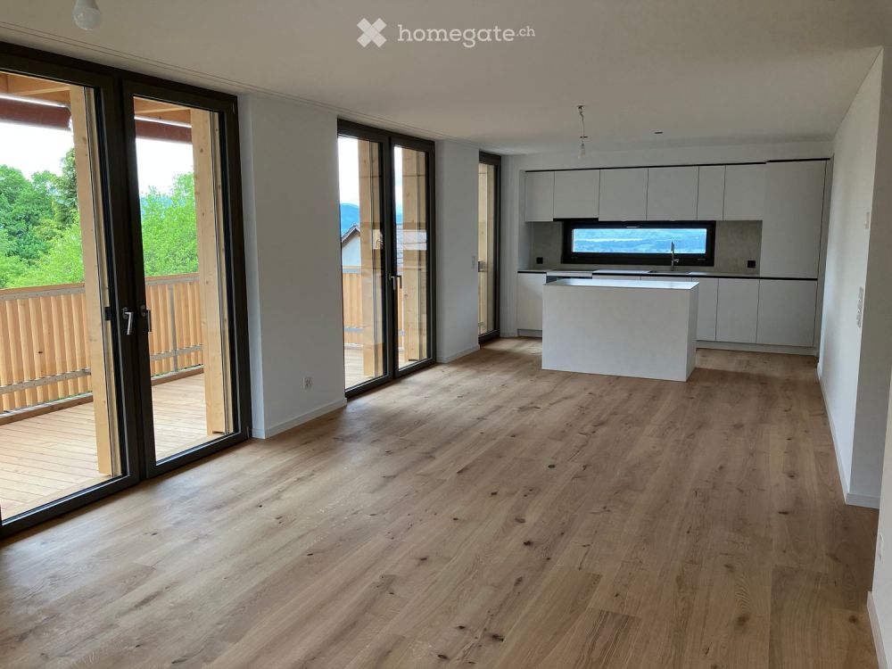 5.5-Zimmer-Wohnung mit Panorama & Eigentumsstandard in Wernetshausen - Bild 2