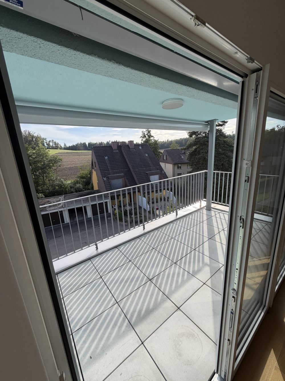 Moderne 3.5-Zimmer mit Balkon & Top-Ausstattung in Nürensdorf Inkl. NB - Bild 10