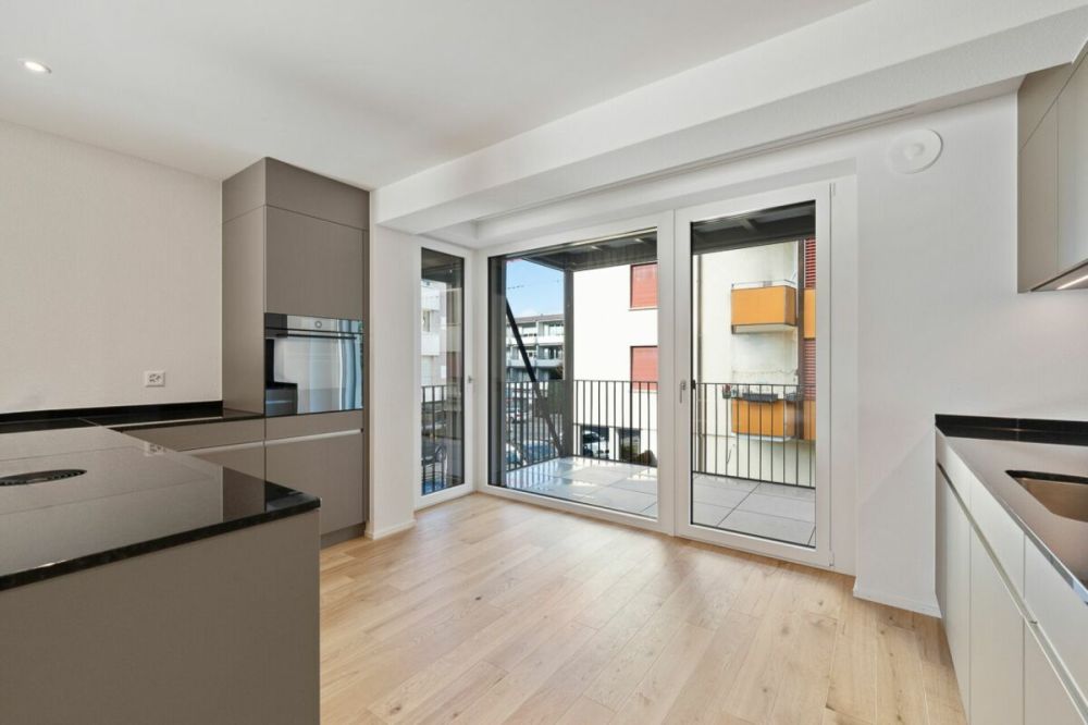 Exklusive 3.5-Zimmer-Wohnung im Herzen von Küsnacht - Bild 2