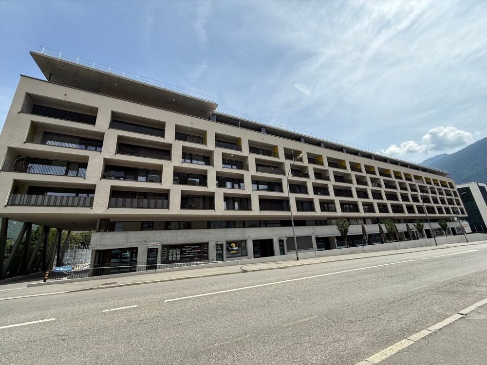 4.5 pièces moderne de 103m2 avec balcon - Aussenansicht