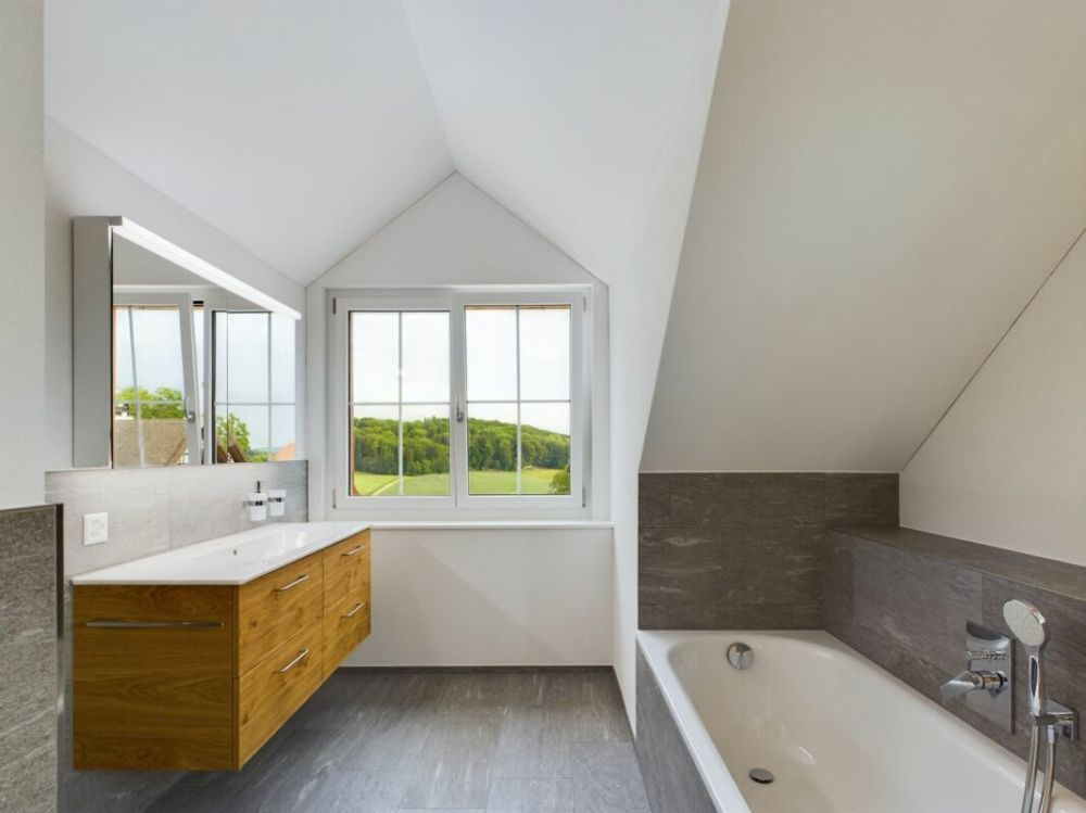 Moderne 4.5-Zimmerwohnung Dachgeschoss mit Weitblick - Bild 8