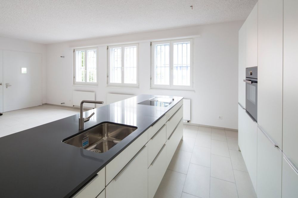 Topmoderne Loftwohnung - Moderne offene Küche