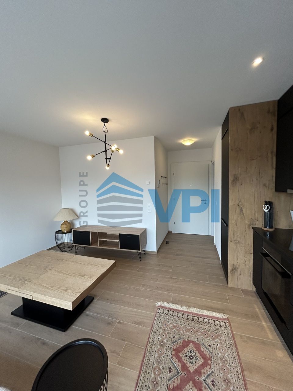 Magnifique 2.5 pièces meublé attique à Corsier Village - Bild 6