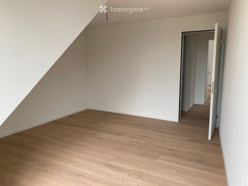 5.5-Zimmer-Maisonette/Duplex-Wohnung mit wunderschöner Fernsicht in familienfreundlicher Überbauung - Bild 10