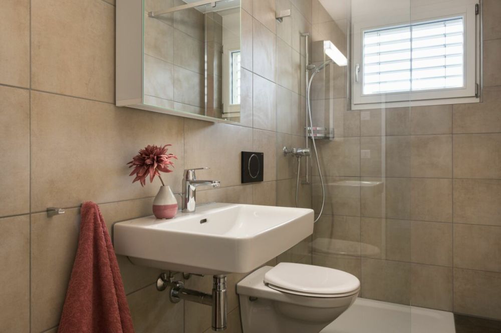 Moderne Dachwohnung mit Neubaucharakter - Bild 5
