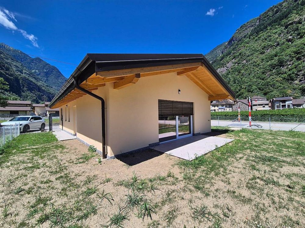 Affittasi villa di nuova costruzione con giardino privato - Bild 2