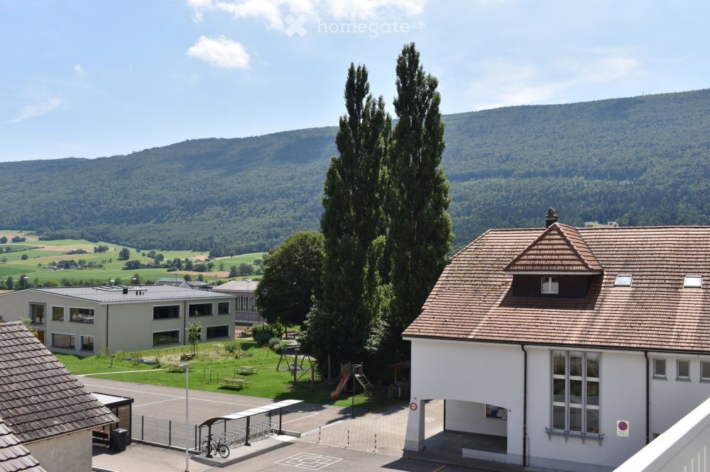 Klimatisierte lichtdurchflutete  4.5 Zimmerwohnung mit 124m2 - Gemütliches Wohnen - Bild 3