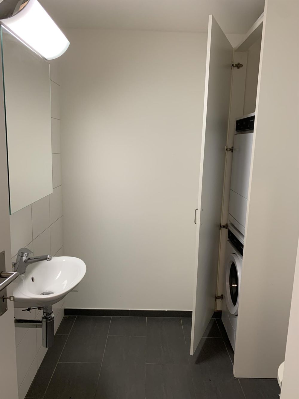 Ruhig gelegene 5.5-Zimmer-Maisonette-Wohnung in Bahnhof-Nähe - sep. WC mit Waschturm