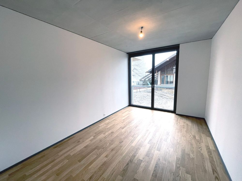 Attraktive 3.5-Zimmer-Gartenwohnung mit Sitzplatz - Bild 5