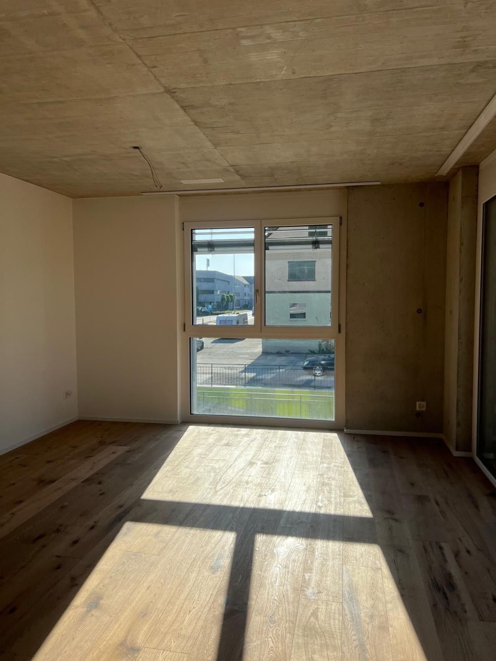 Ab 1.12. - 80 m2 grosse, tolle 3.5 Zi Wohnung mit 17 m2 Terrasse/Balkon - Bild 8