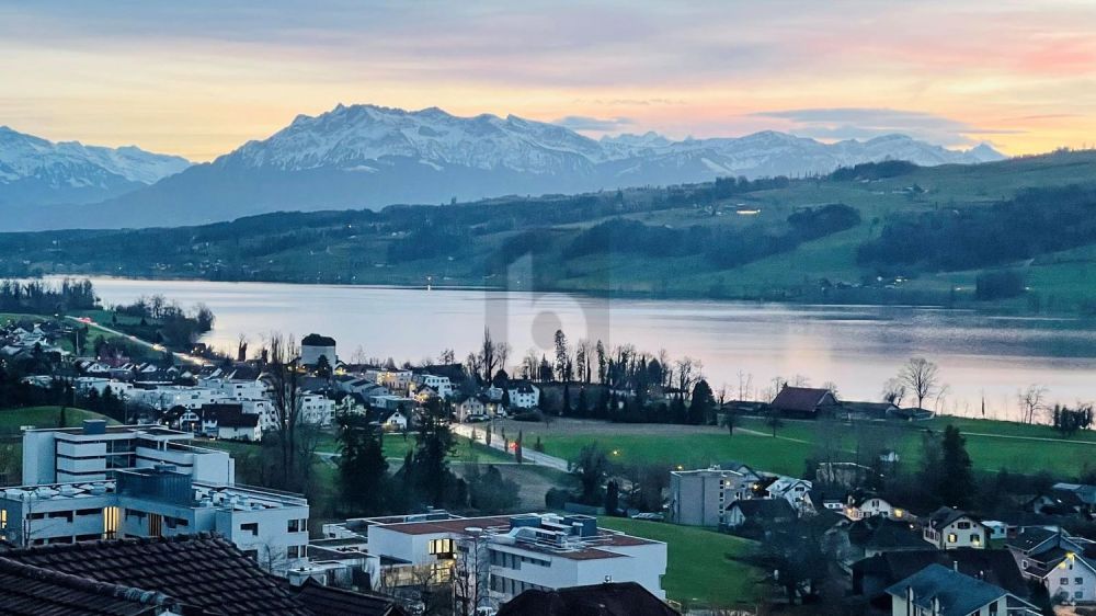 AN BESTER LAGE MIT POOL UND PANORAMASICHT! - Bild 3