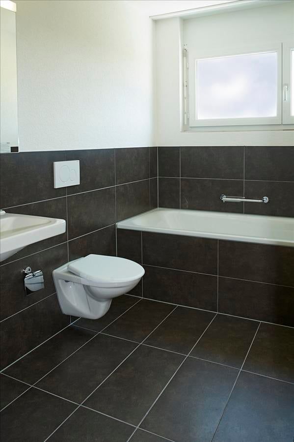 Wohnen Sie gerne in einer gepflegten Wohnüberbauung? - Bad