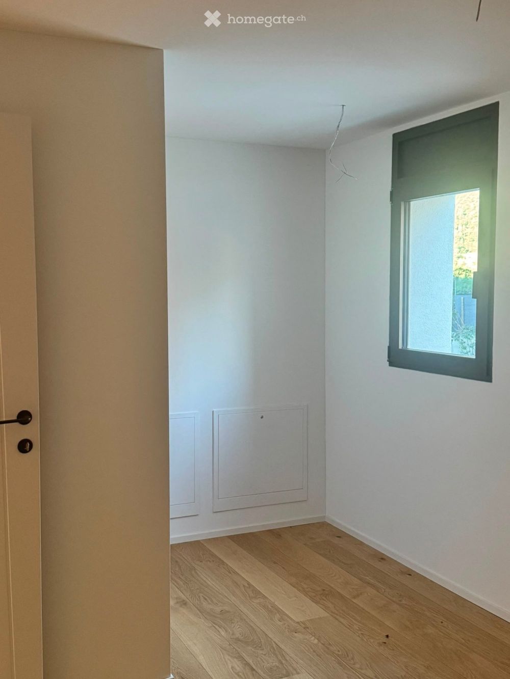 Elegante 2.5 locali con terrazza a Biasca (TI) - Bild 7