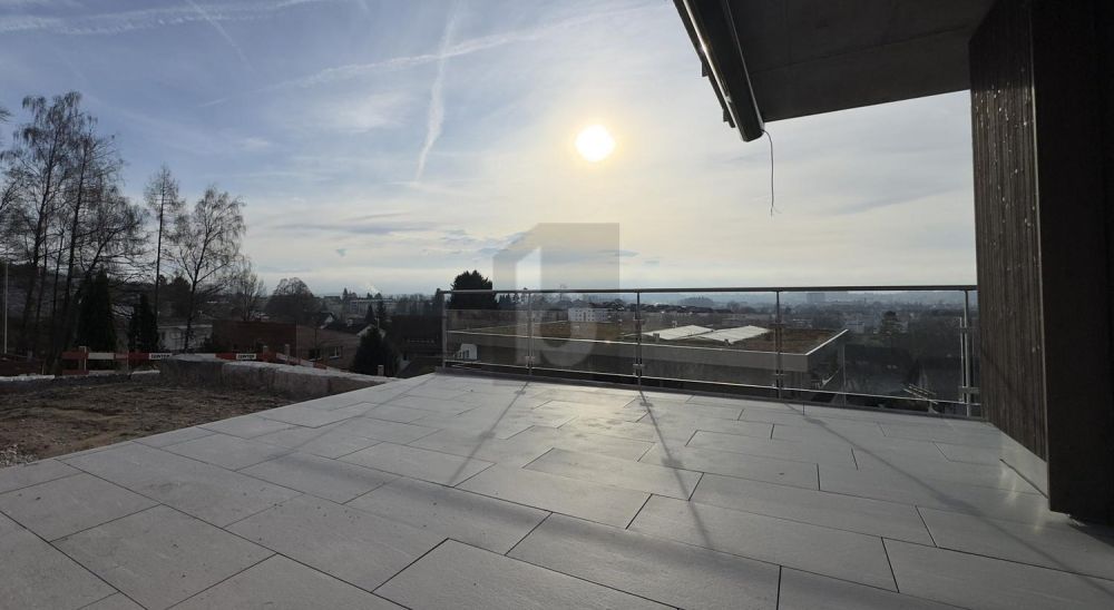 EXKLUSIVES, RUHIGES UND LICHTDURCHFLUTETES ZUHAUSE - Bild 2