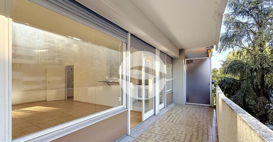 Très joli 2 pièces, piscine intérieure dans l'immeuble - Appartement 2 pièces - image - 6