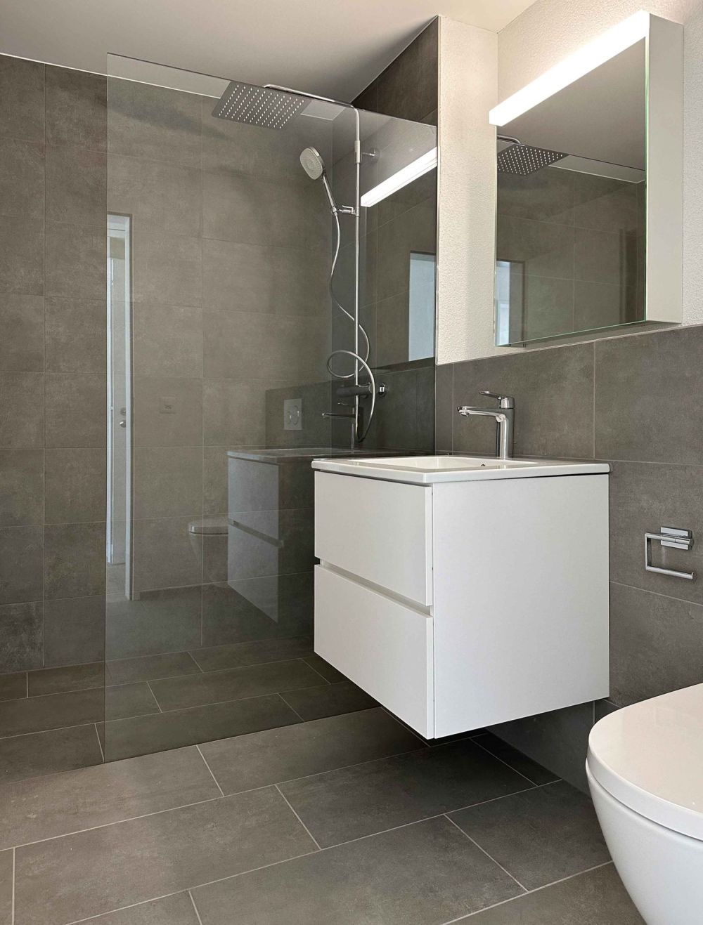 Top 2.5-Zimmer-Wohnung an ruhiger Lage - Sonniges Wohnen am Bach - Bild 7