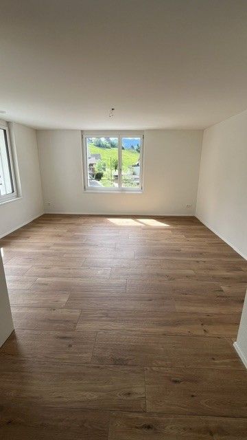 3.5-Zimmer Neubauwohnung - Bild 1