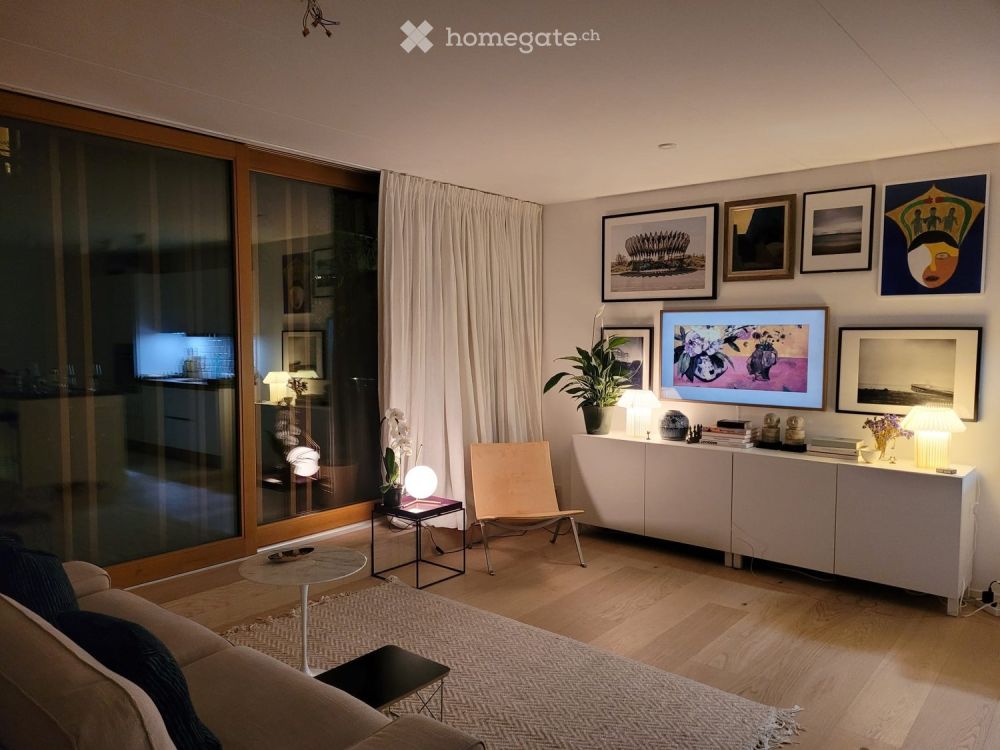 Maison de ville unique située dans une charmante cour intérieure du vieux Carouge - Bild 3